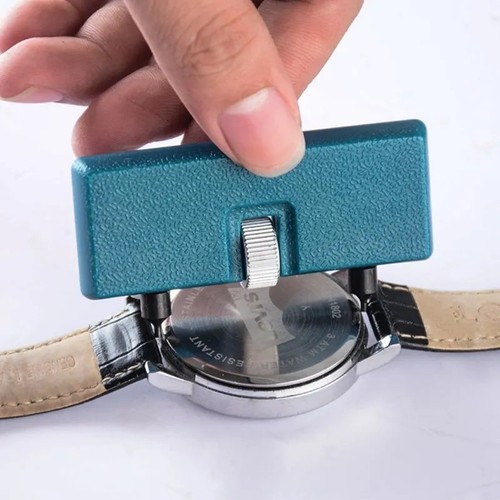 Watch back case opener - back, screw